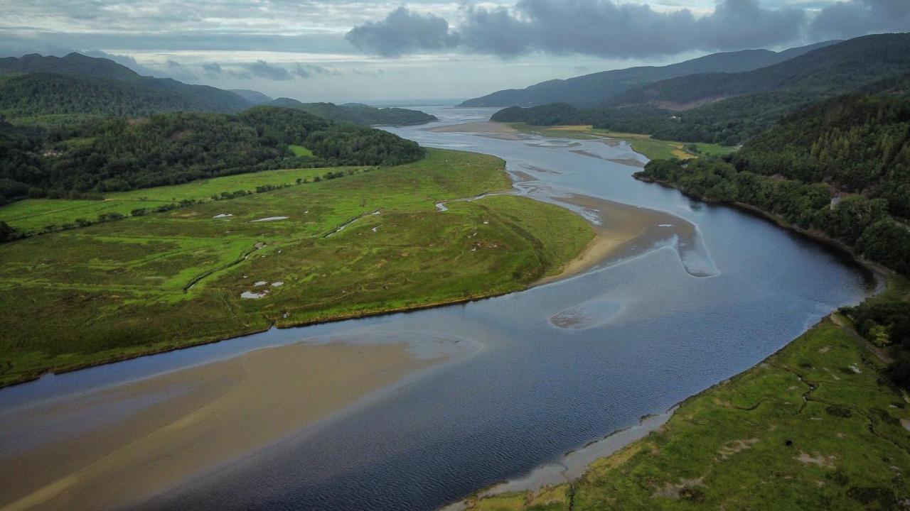 Snowdonia Mawddach Escape Villa Dolgellau Bagian luar foto