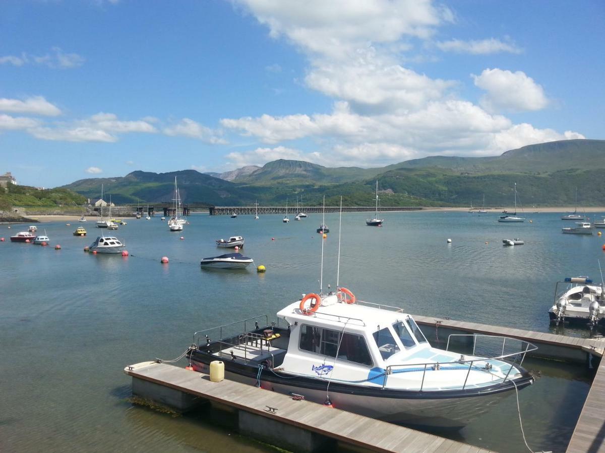 Snowdonia Mawddach Escape Villa Dolgellau Bagian luar foto
